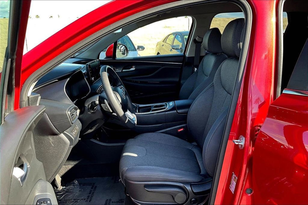 Certified 2023 Hyundai Santa Fe SE image 14