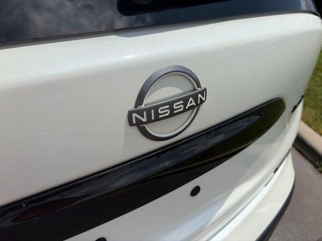 Used 2023 Nissan Murano SV w/ SV Midnight Edition Package FWD image 46