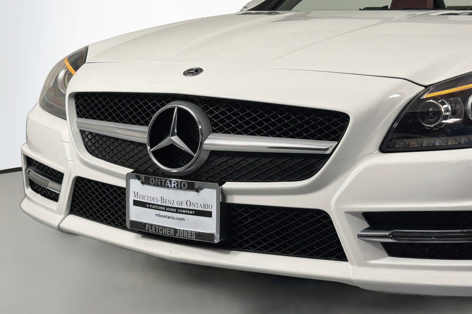 Used 2015 Mercedes-Benz SLK 250 image 13