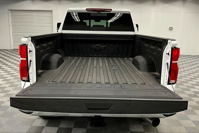 Used 2025 Chevrolet Silverado 2500 LTZ w/ LTZ Convenience Package AWD/4WD image 33