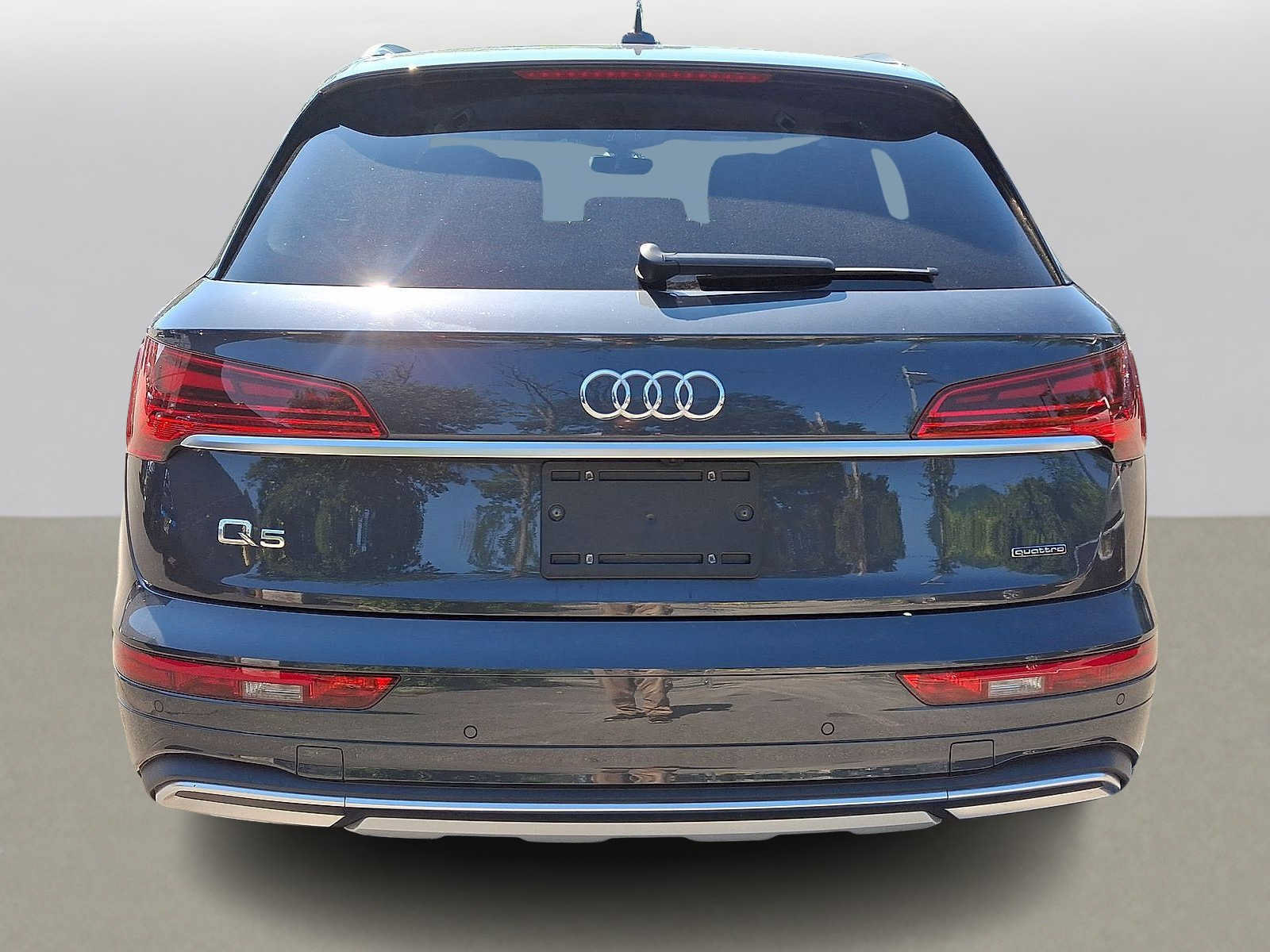 Used 2024 Audi Q5 2.0T Premium AWD/4WD image 29