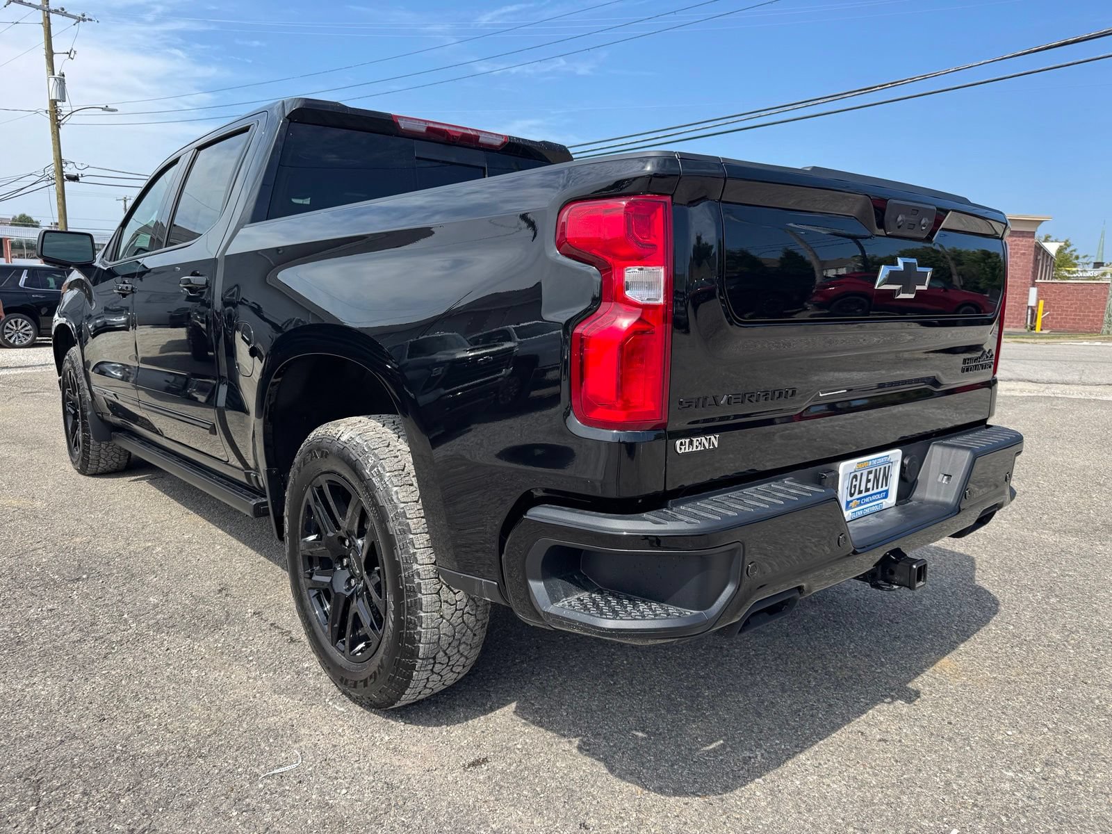 New 2026 Chevrolet Silverado 1500 High Country w/ Midnight Edition AWD/4WD image 4