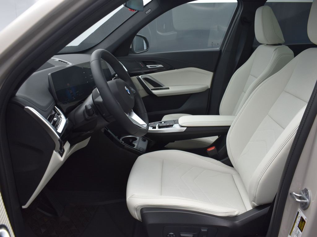 New 2026 BMW X1 xDrive28i w/ Technology Package image 12