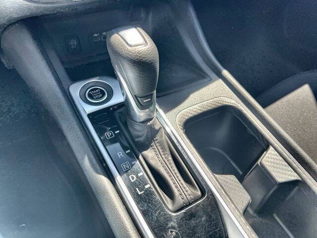 Used 2024 Nissan Sentra SV w/ All-Weather Package image 15