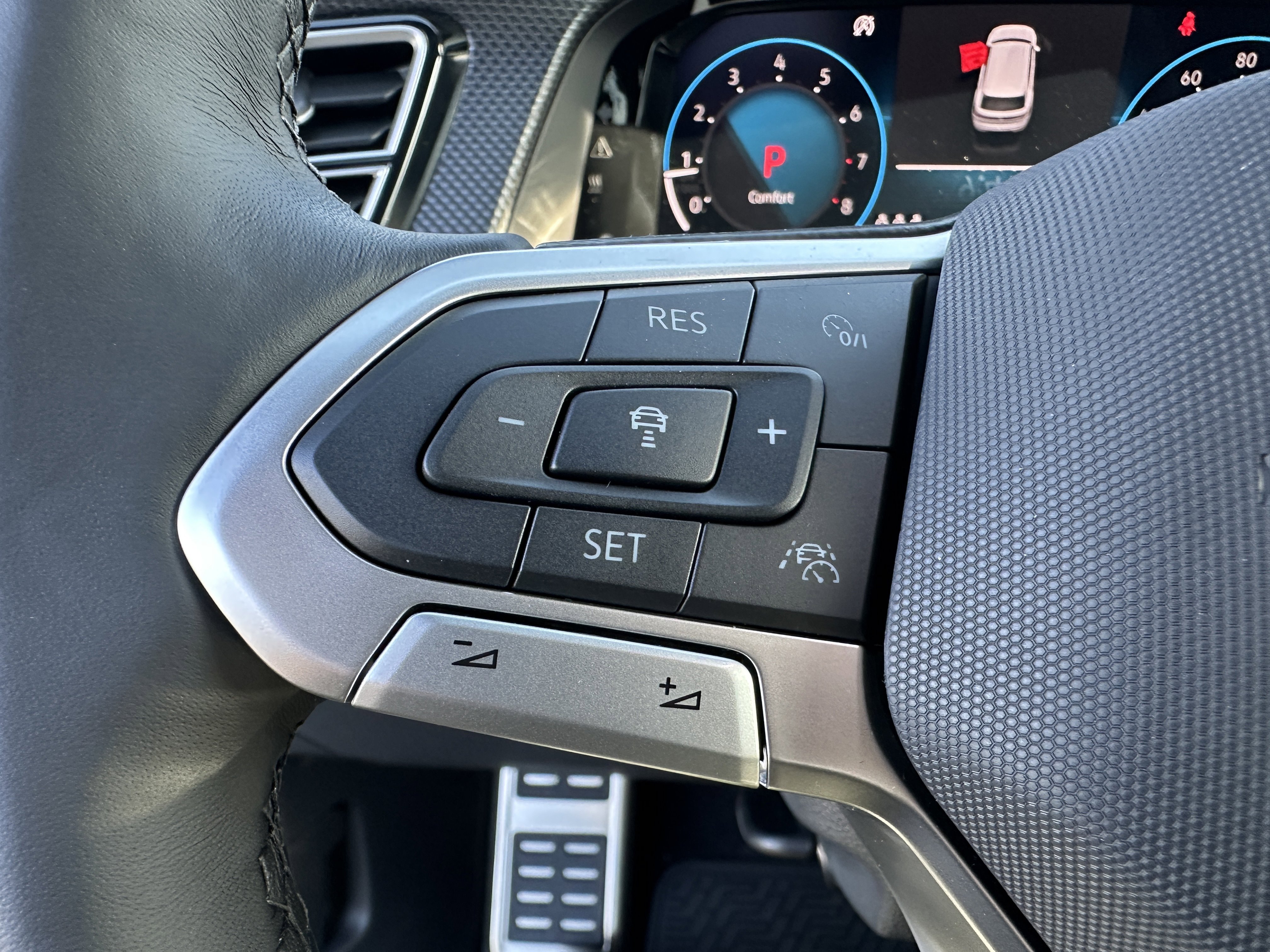New 2026 Volkswagen Atlas Cross Sport SEL Premium R-Line image 13