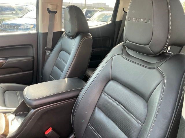 Used 2020 GMC Canyon Denali AWD/4WD image 13