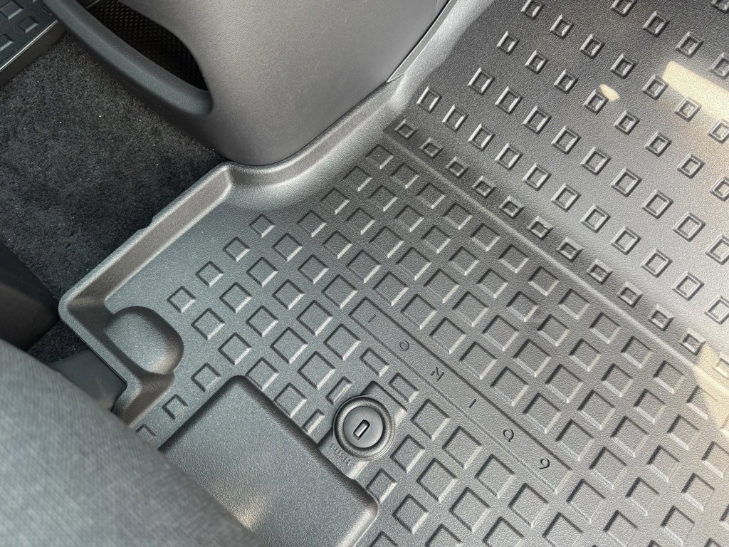 New 2026 Hyundai Ioniq 9 SE image 15