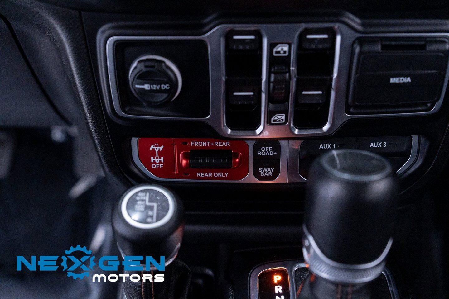 Used 2023 Jeep Wrangler Unlimited Rubicon 392 w/ Xtreme Recon 35" Tire Package image 15