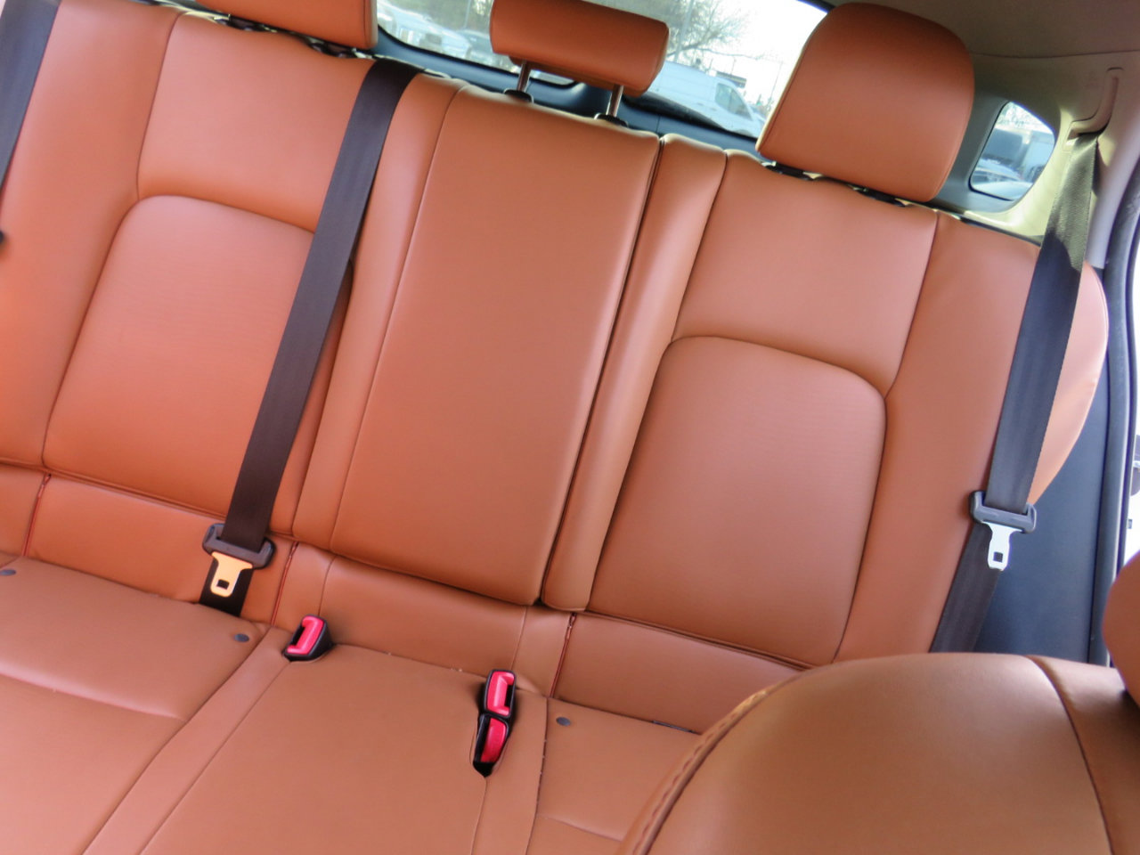 Used 2011 Lexus CT 200h image 33