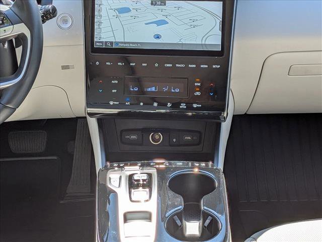 Used 2023 Hyundai Tucson Limited image 12