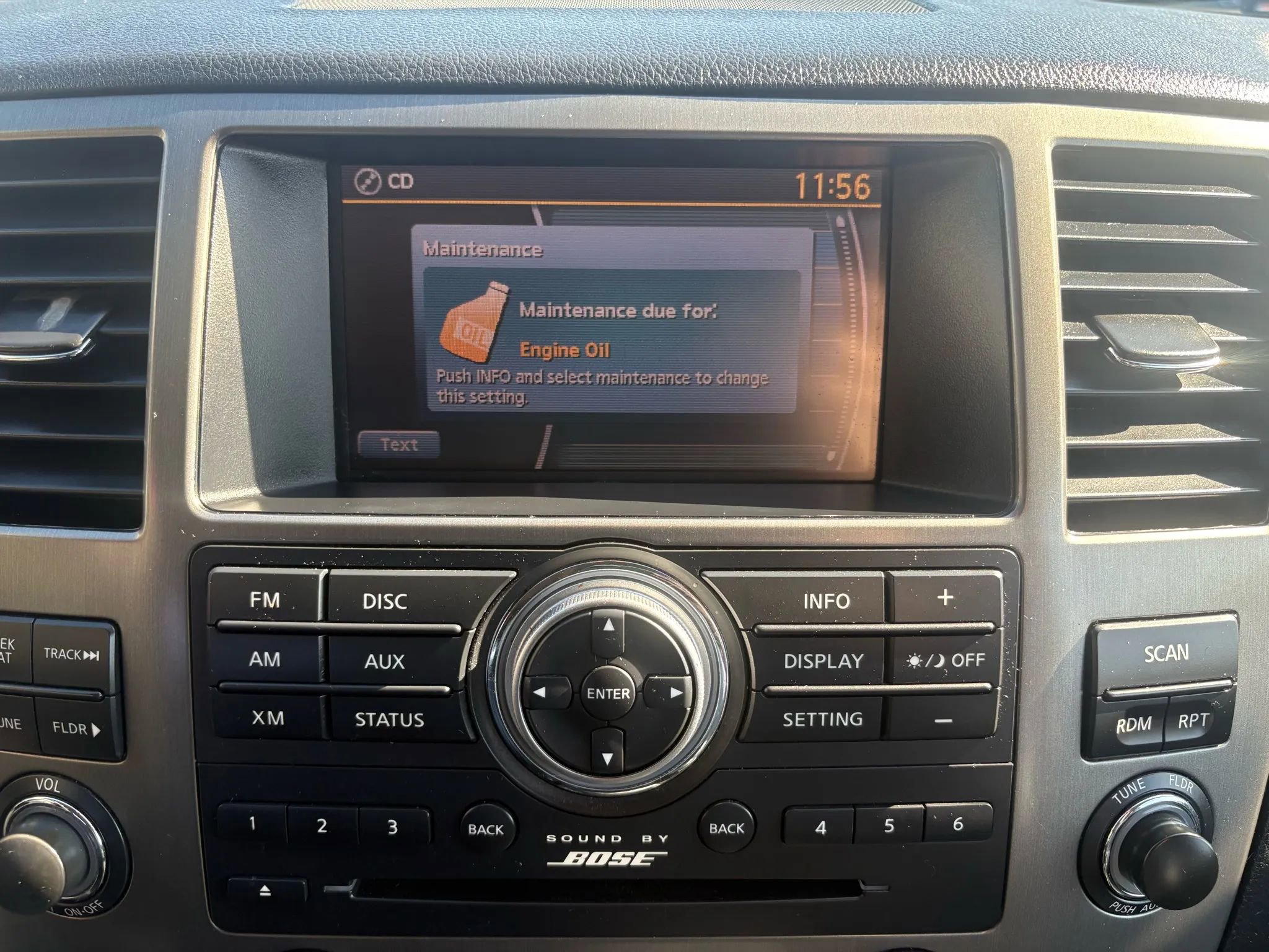 Used 2015 Nissan Armada SL image 19