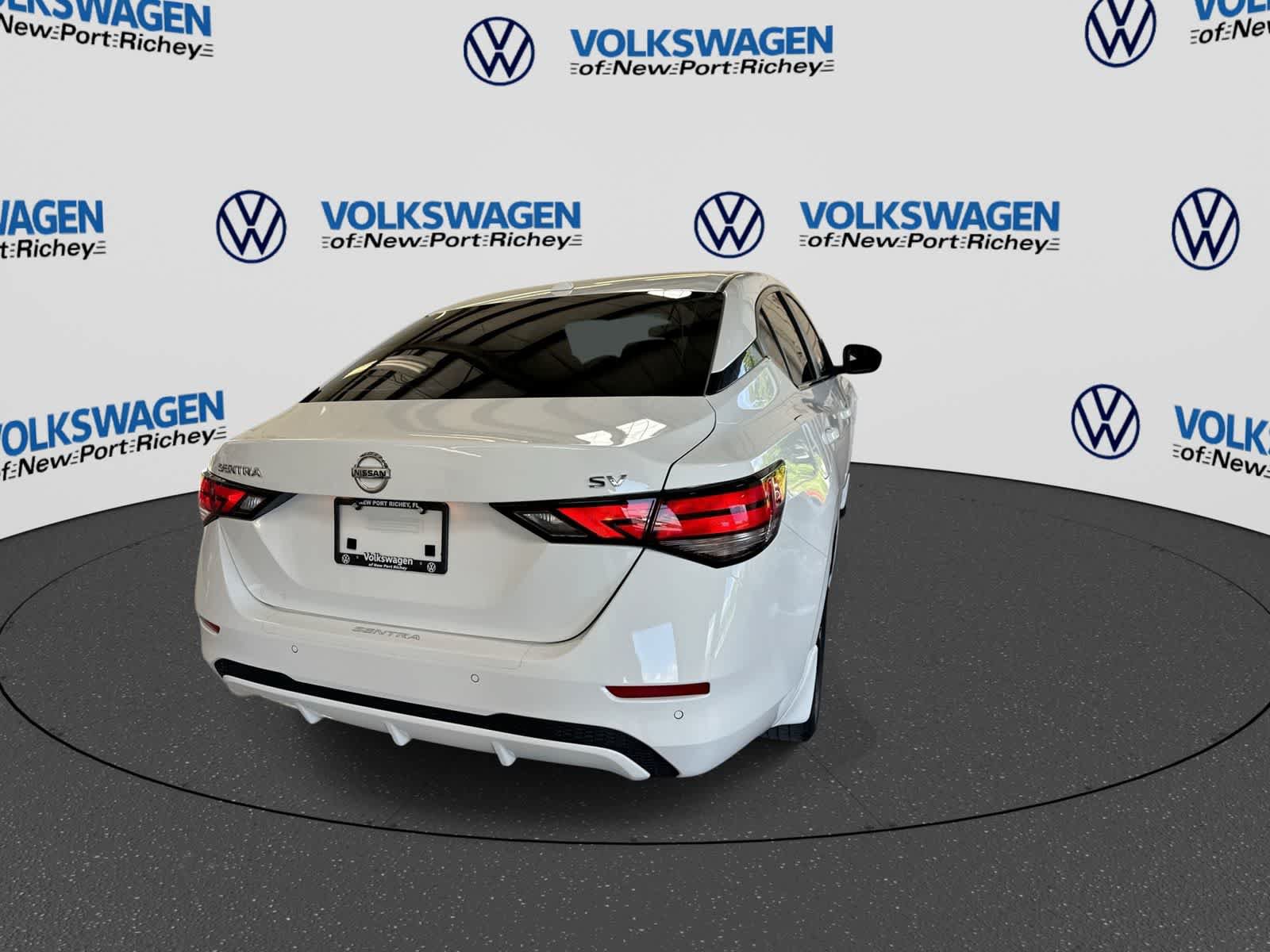 Used 2022 Nissan Sentra SV FWD image 14