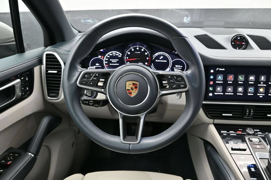 Certified 2023 Porsche Cayenne Platinum Edition AWD/4WD image 19