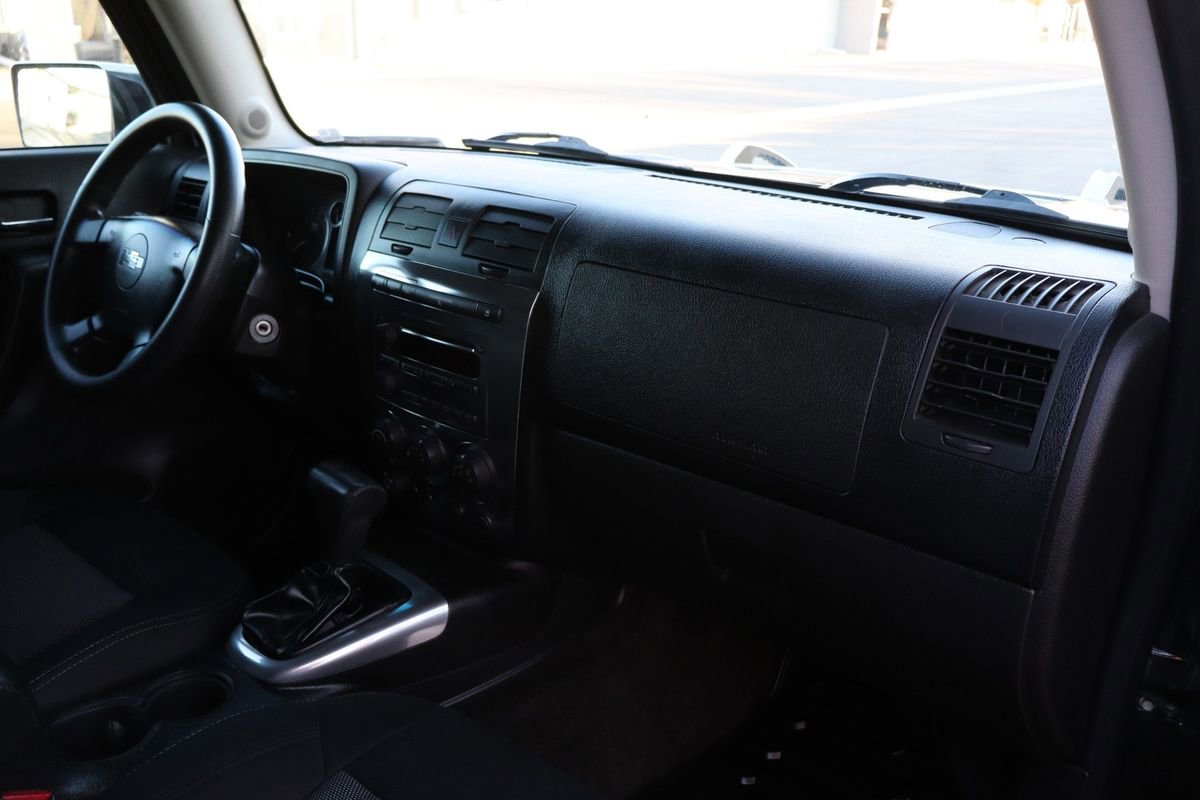 Used 2006 HUMMER H3 w/ Chrome Appearance Package image 17