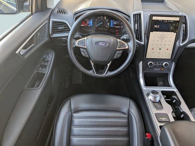Used 2023 Ford Edge SEL image 18