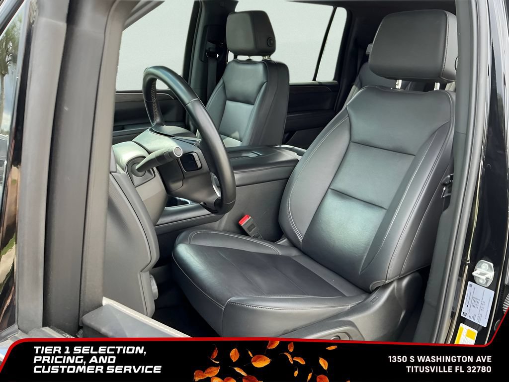 Used 2024 Chevrolet Suburban LT AWD/4WD image 25