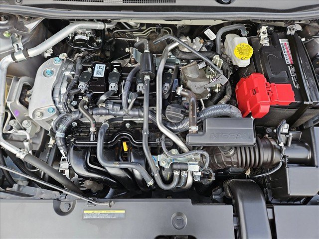 Used 2025 Nissan Sentra SR FWD image 21