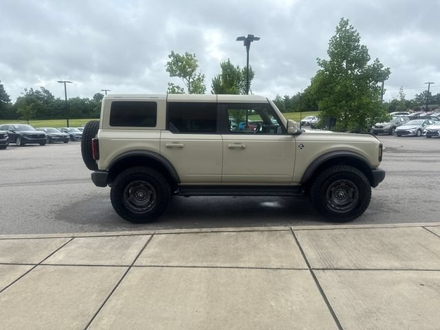 Used 2025 Ford Bronco Outer Banks w/ Sasquatch Package AWD/4WD image 5