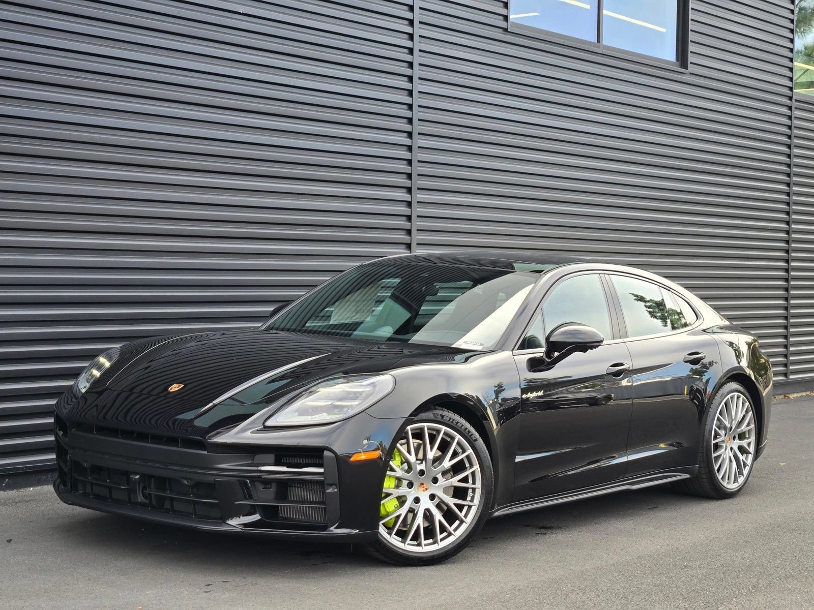New 2026 Porsche Panamera 4 E-Hybrid AWD/4WD image 1
