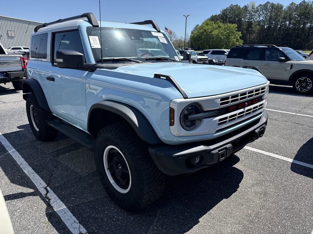 Used 2024 Ford Bronco Heritage Edition image 3