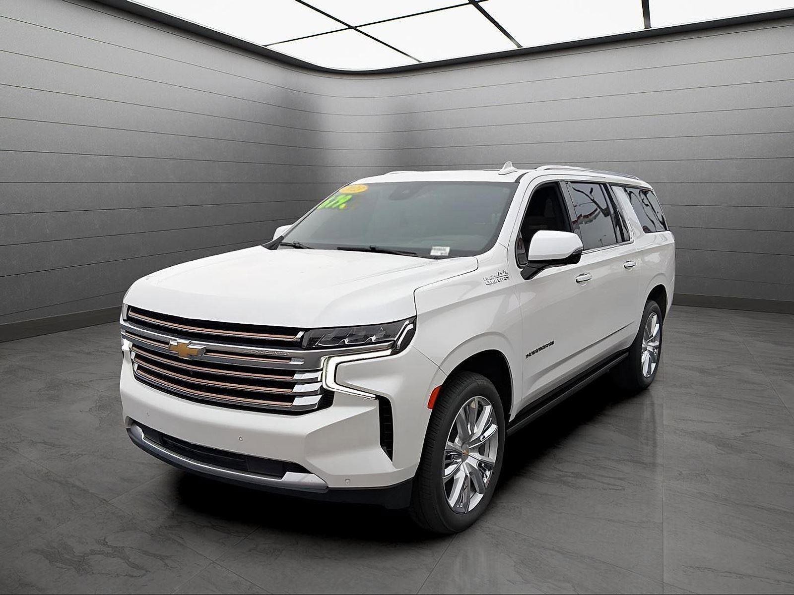 Used 2023 Chevrolet Suburban High Country w/ Premium Package 2