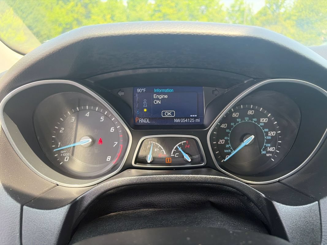 Used 2014 Ford Focus SE FWD image 22