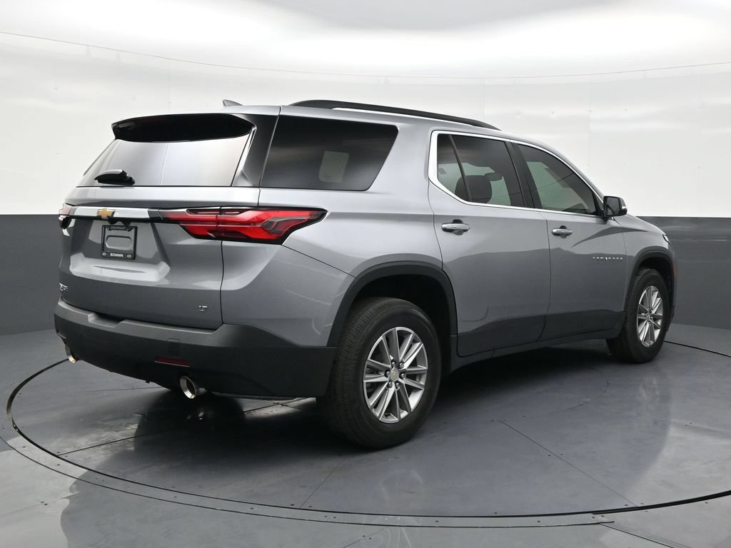 Used 2024 Chevrolet Traverse LT FWD image 5
