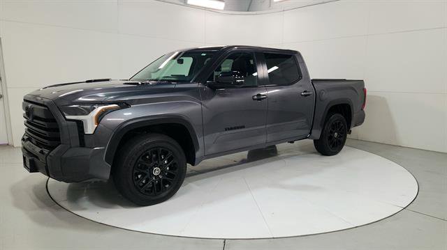 Used 2024 Toyota Tundra Limited image 3