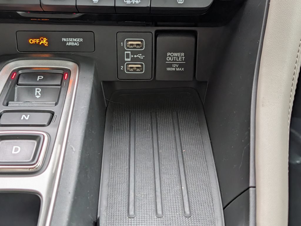 Used 2019 Honda Insight Touring image 26