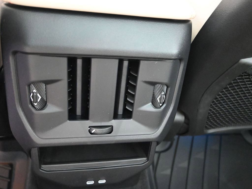 New 2026 BMW X3 xDrive30 w/ Premium Package image 18