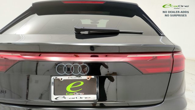 Used 2024 Audi Q8 Premium Plus AWD/4WD image 26
