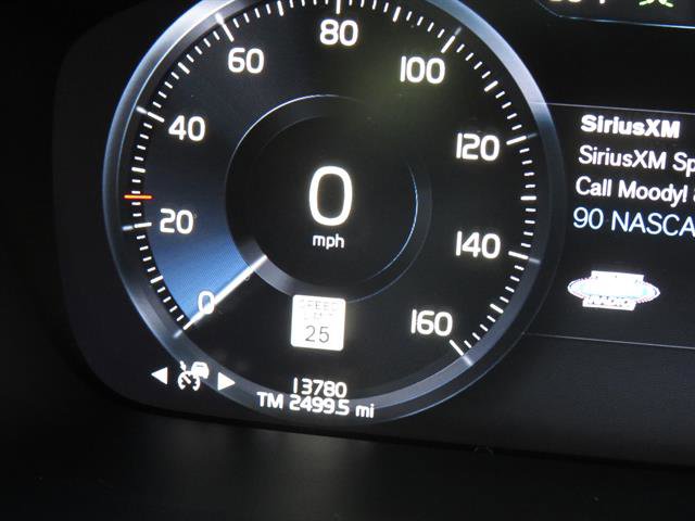 Used 2020 Volvo S60 T6 Inscription w/ Protection Package Premier image 14