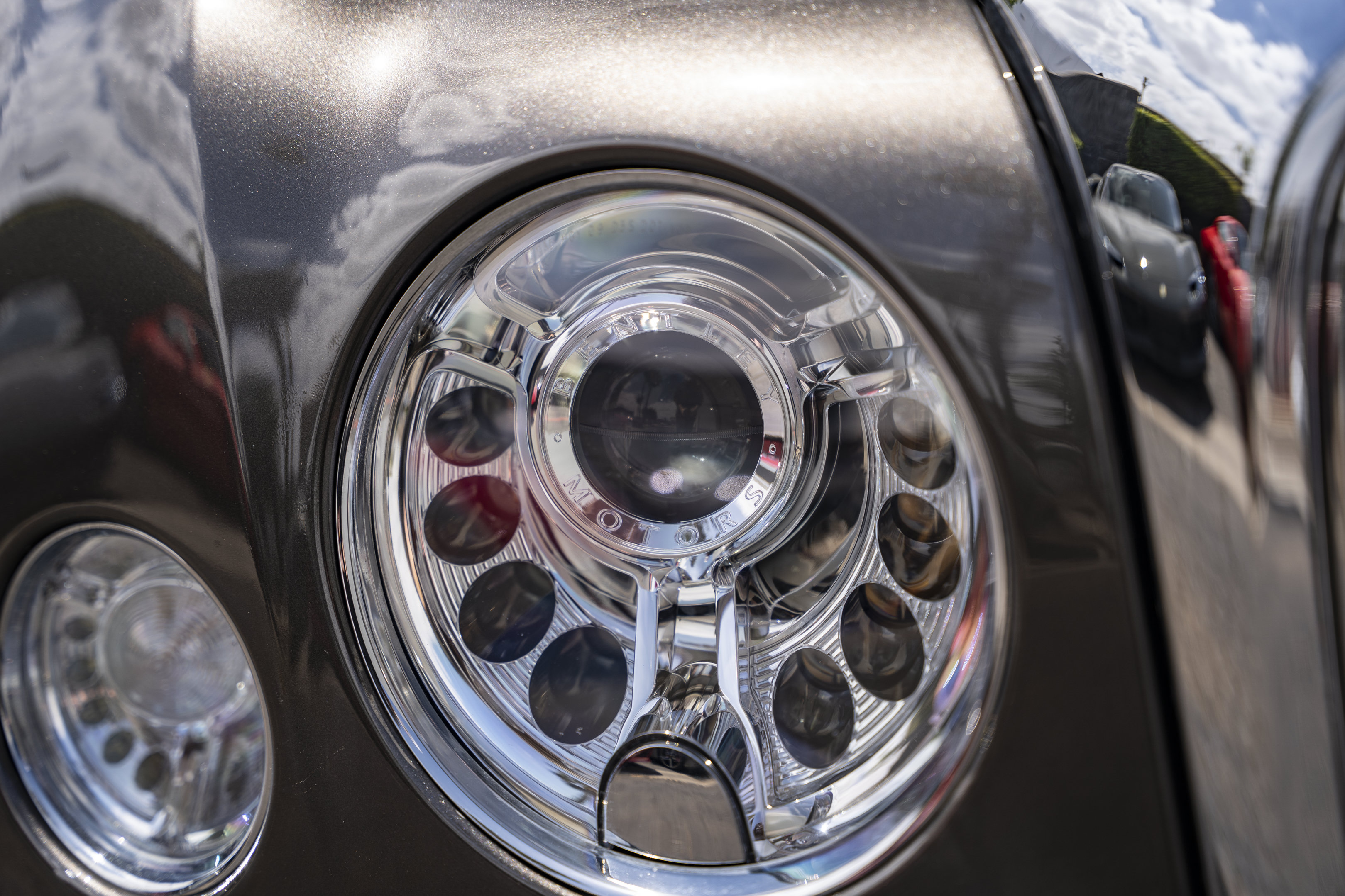Used 2013 Bentley Mulsanne RWD image 19