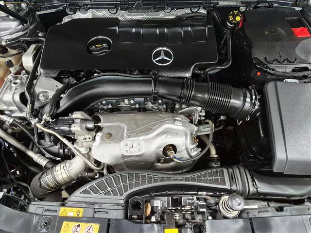 Used 2022 Mercedes-Benz GLB 250 image 23