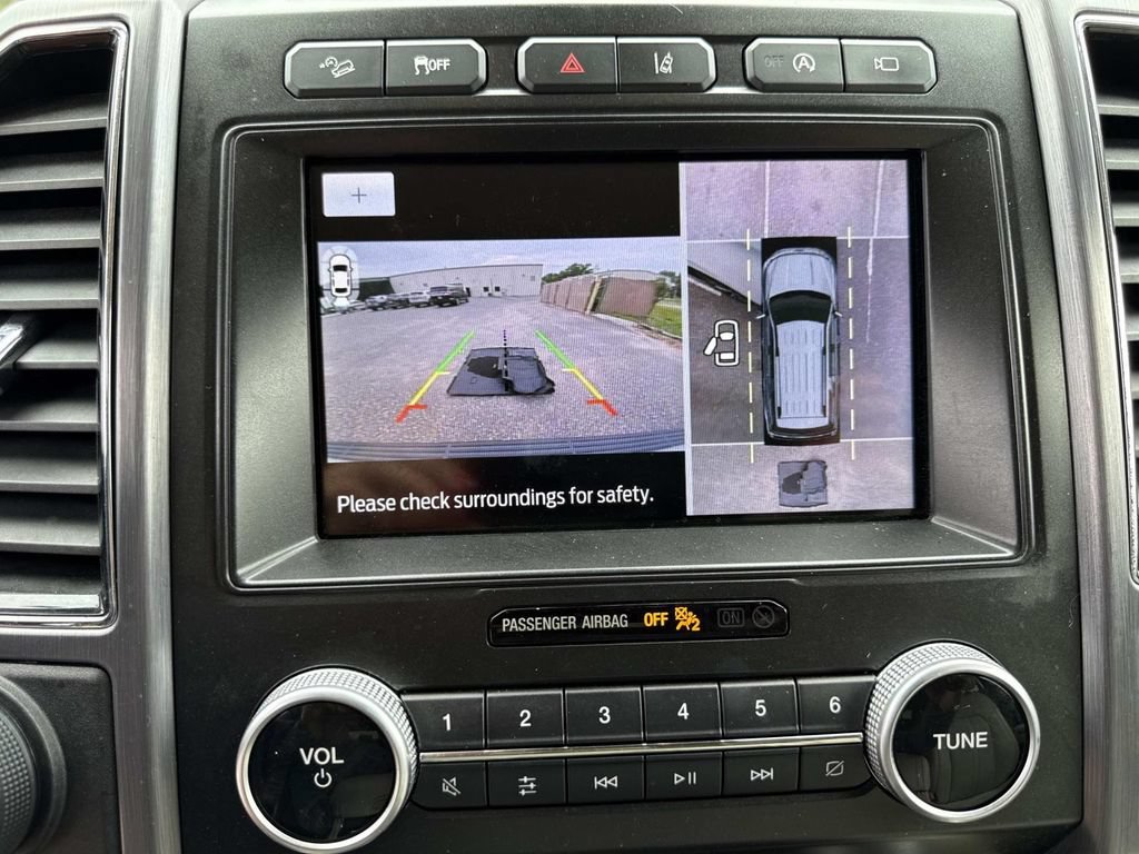 Used 2021 Ford Expedition Platinum AWD/4WD image 26