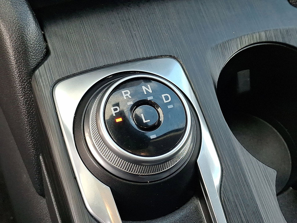 Certified 2025 Ford Escape Active AWD/4WD image 18