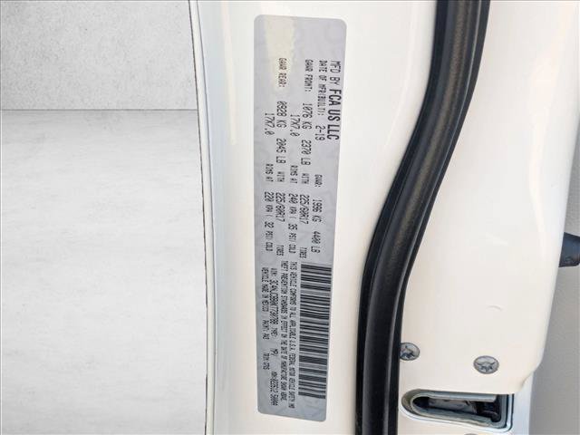 Used 2019 Jeep Compass Latitude FWD image 27