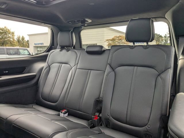 New 2024 Jeep Grand Wagoneer Series II w/ Quick Order Packagew 28T image 28