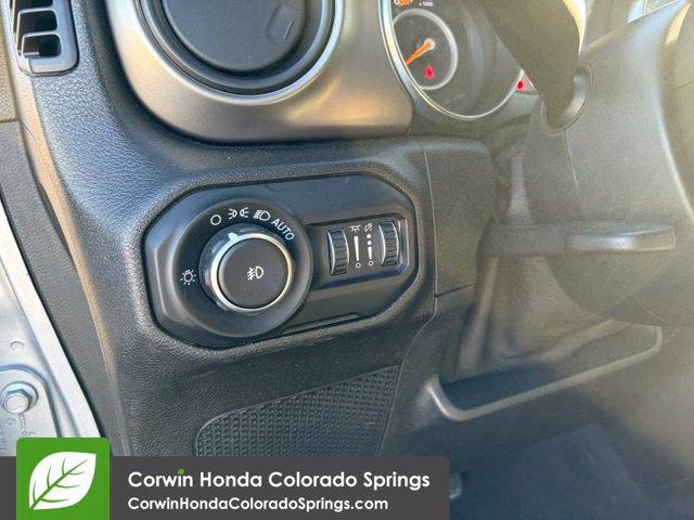 Used 2019 Jeep Wrangler Unlimited Sport S AWD/4WD image 45