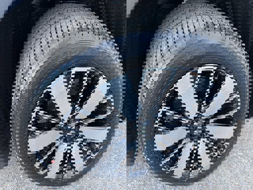 New 2025 Mitsubishi Outlander SEL image 13