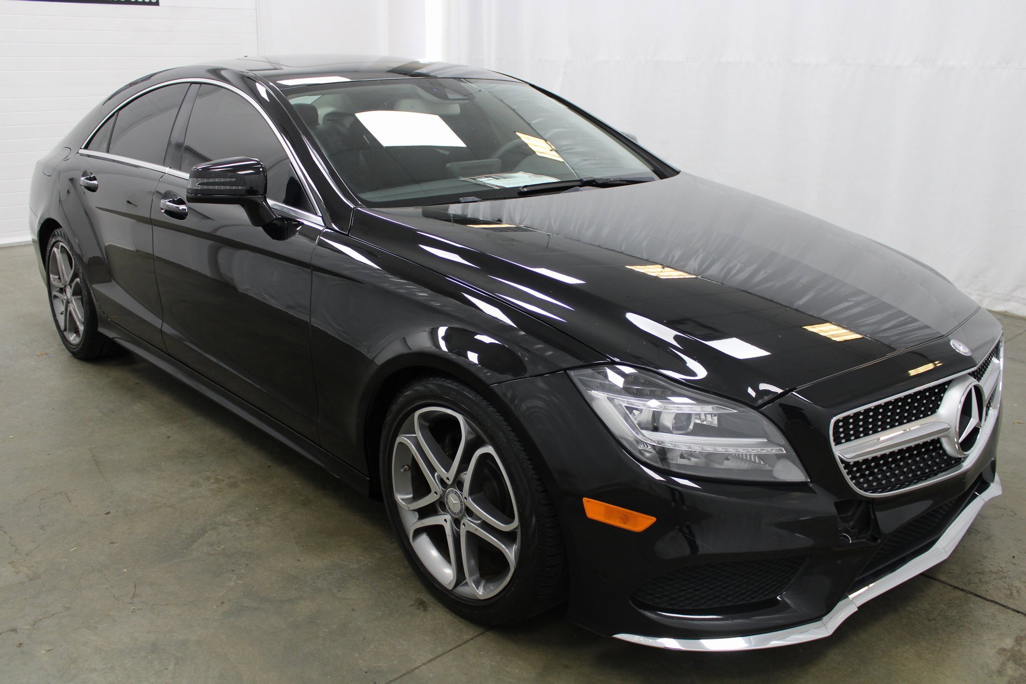Used 2015 Mercedes-Benz CLS 400 image 3