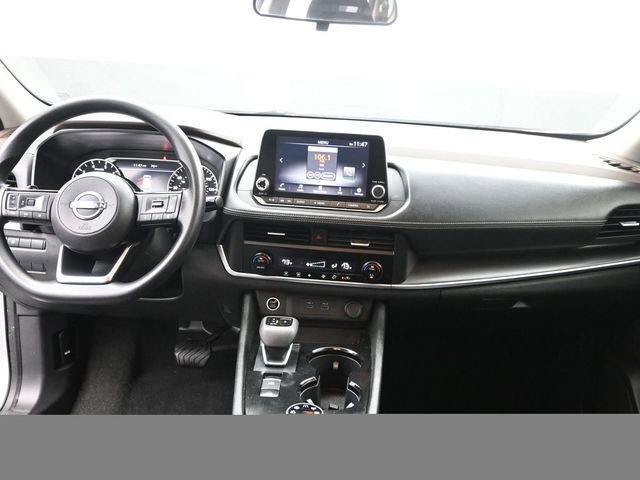 Used 2023 Nissan Rogue SV AWD/4WD image 12