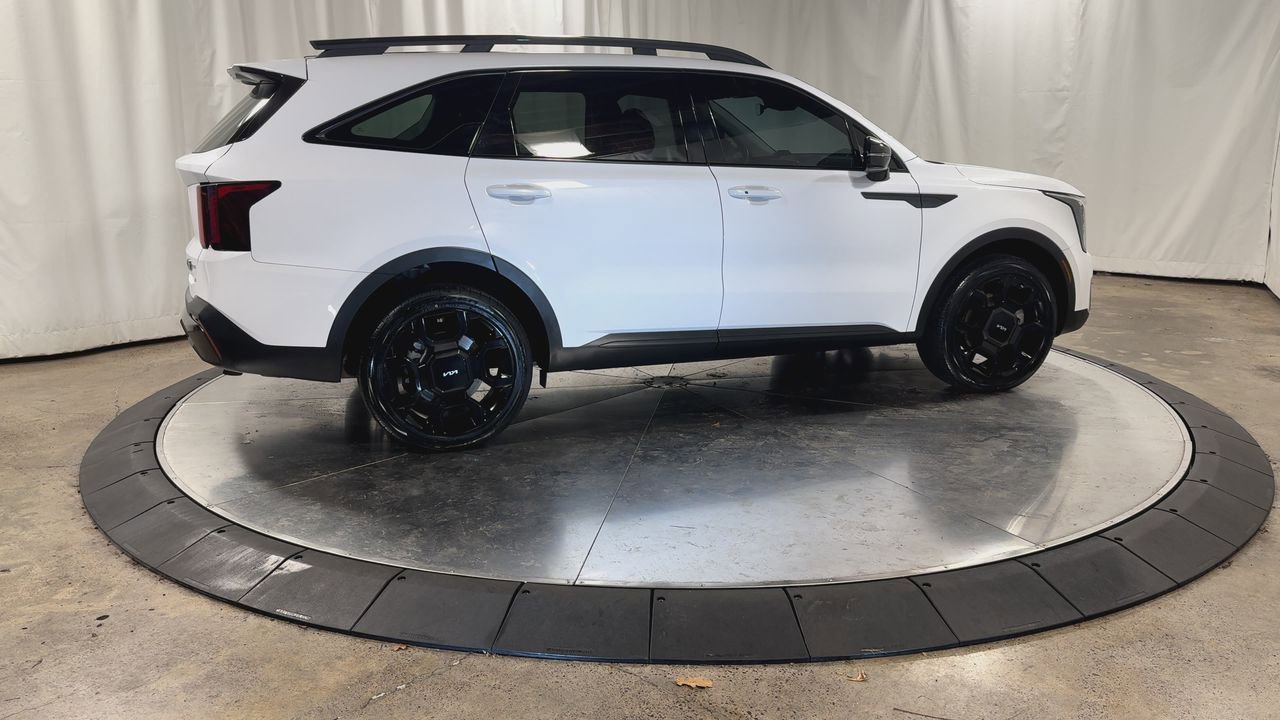 Certified 2024 Kia Sorento X-Line EX image 9