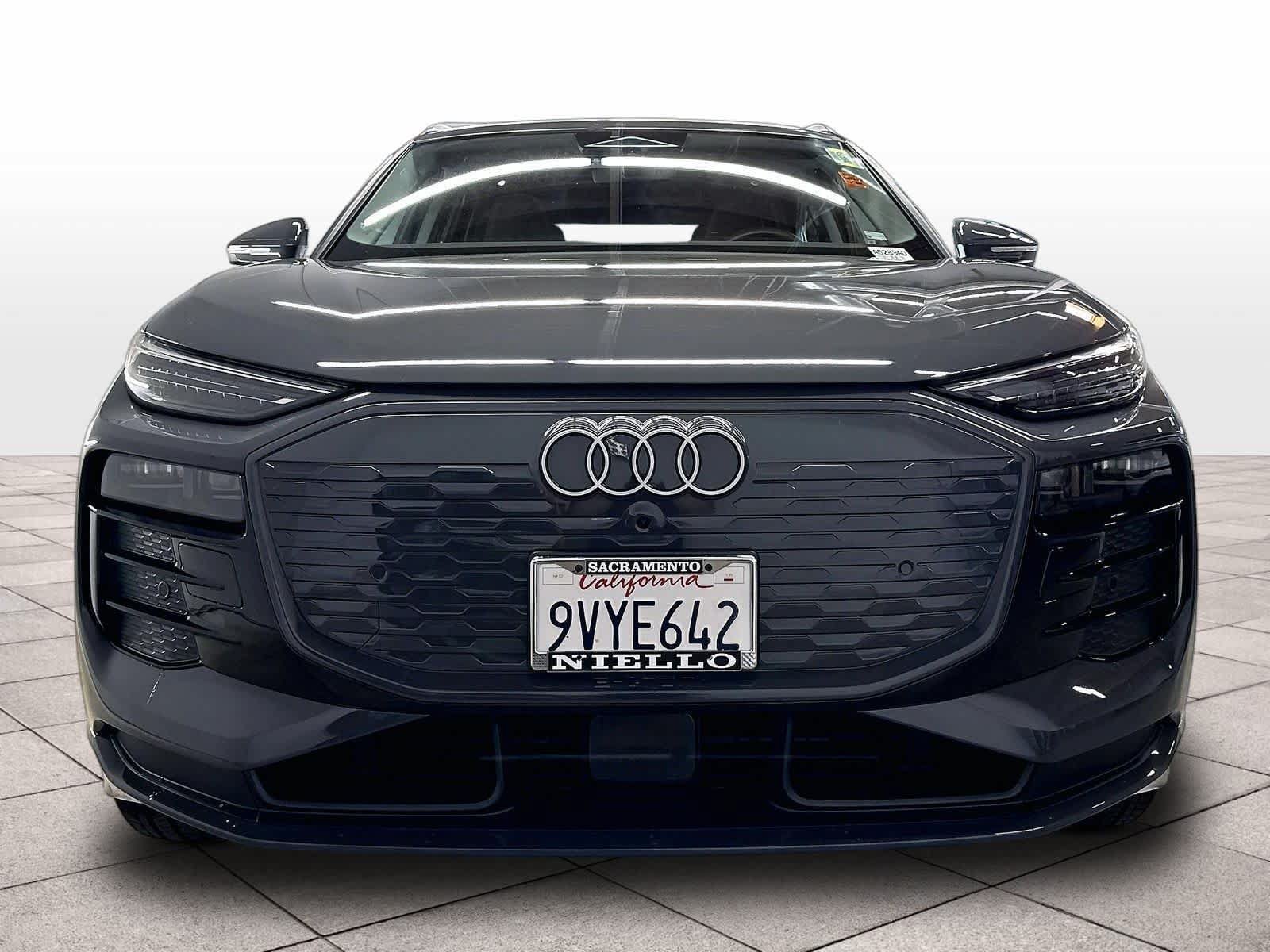 Certified 2025 Audi Q6 e-tron Premium Plus w/ Premium Plus AWD/4WD image 3