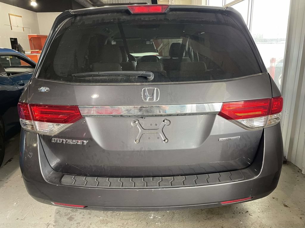 Used 2016 Honda Odyssey SE image 5