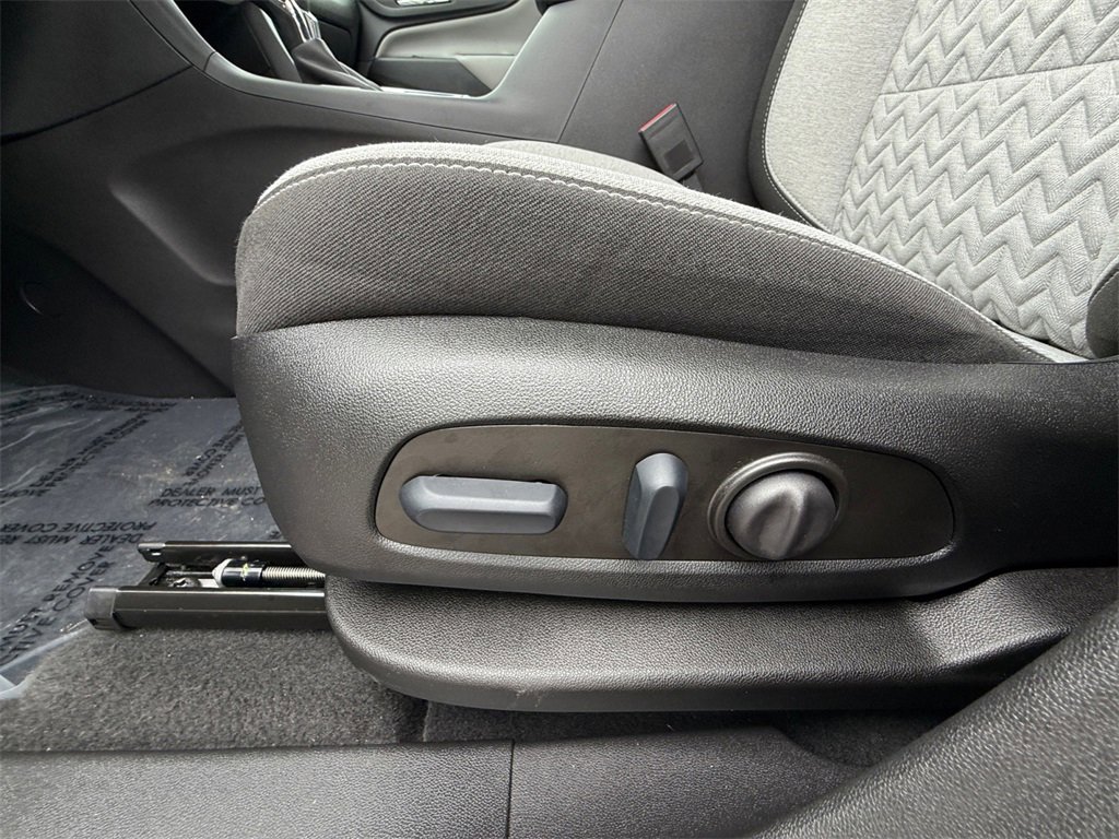 Used 2022 Chevrolet Equinox LT image 10
