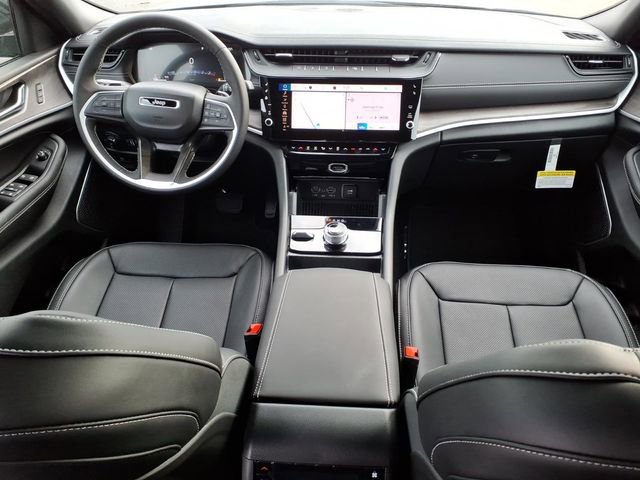 New 2026 Jeep Grand Cherokee L Limited image 27