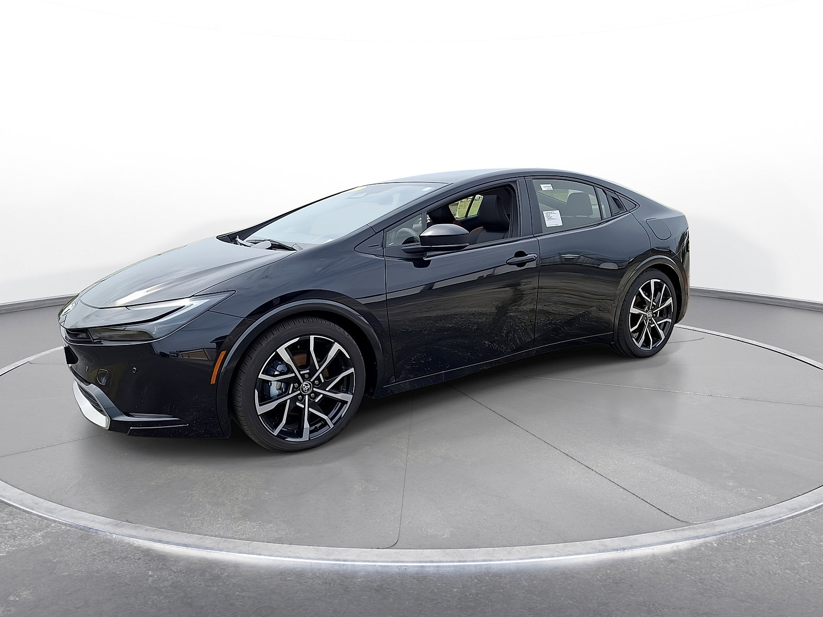 New 2025 Toyota Prius Plug-In Hybrid FWD image 4