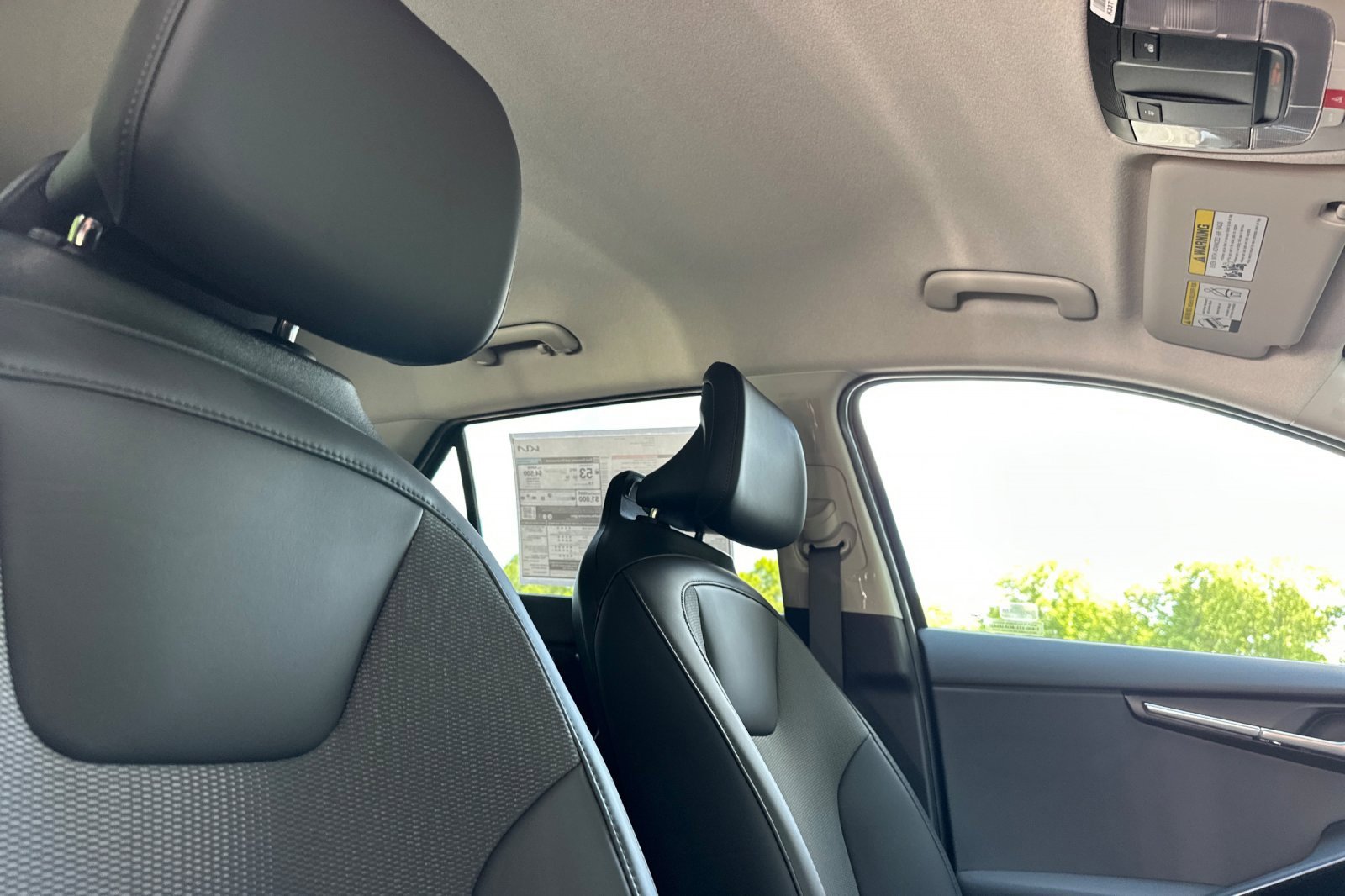 New 2025 Kia Niro EX image 13