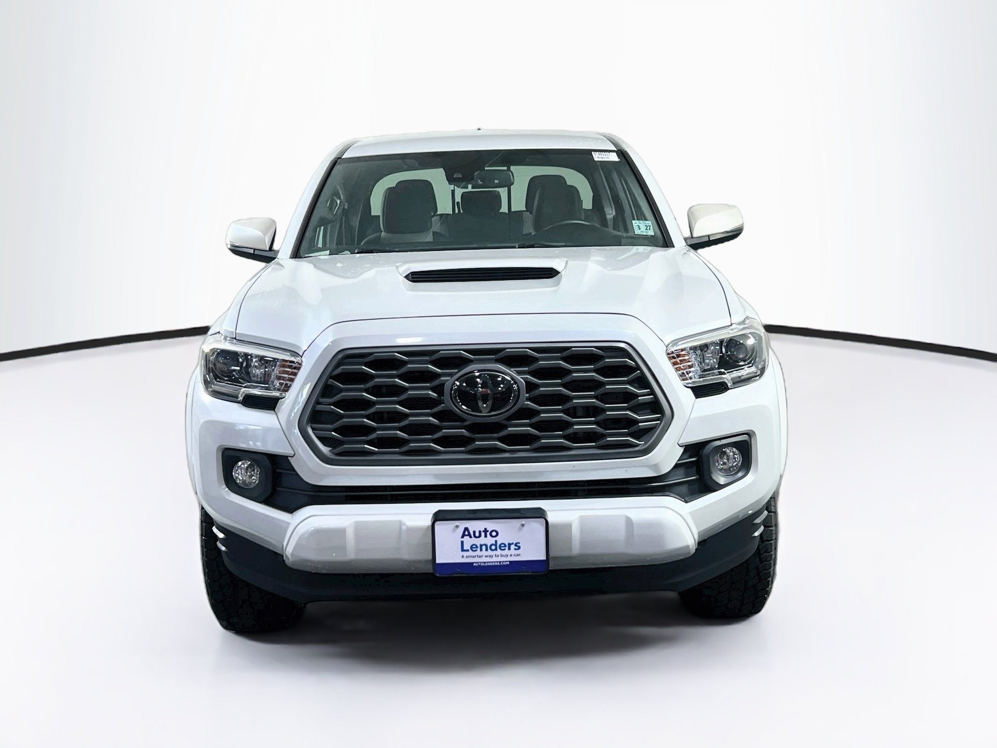 Used 2022 Toyota Tacoma TRD Sport AWD/4WD image 2